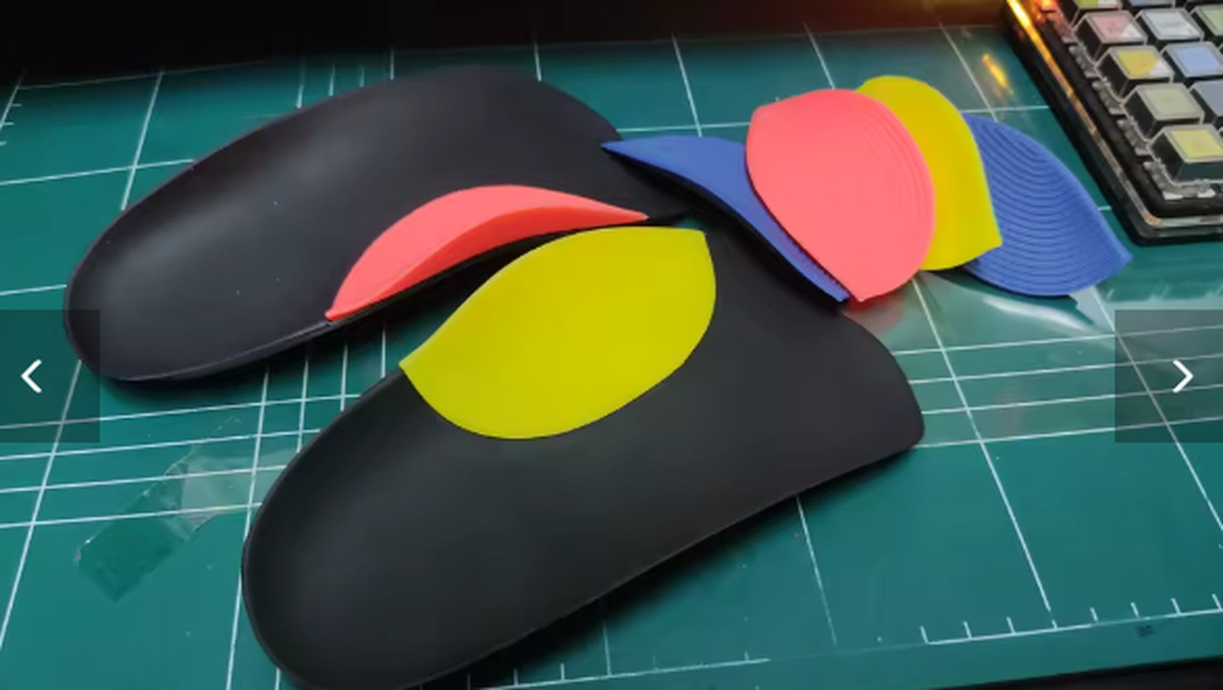 Customer photo of Heelora insoles with swappable arch pads